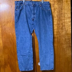 40x30 Levi’s 501 button fly jeans